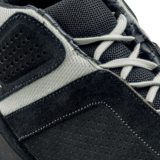 Buty dziecięce OMP KS-3 MY26 czarne/srebrne