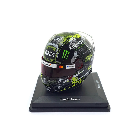 Model 1:5 kask Lando Norris Bahrain Testing McLaren F1 2025