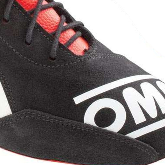Buty OMP First MY21 czarne/czerwone (FIA)