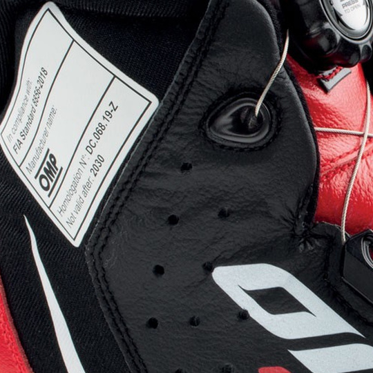 Buty OMP One EVO X R czarne/czerwone (FIA)