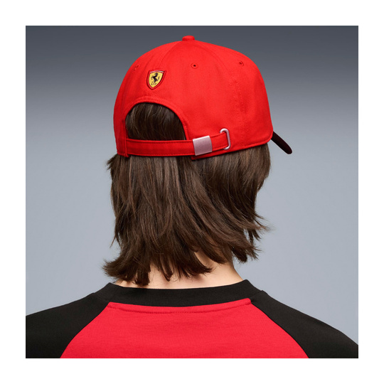 Czapka z daszkiem Lewis Hamilton Graphic Scuderia Ferrari F1 2026 czerwona