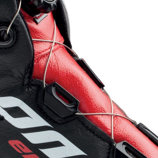 Buty OMP One EVO X R czarne/czerwone (FIA)