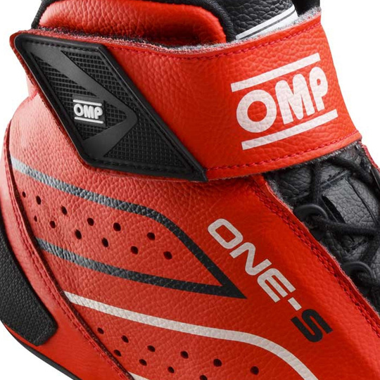 Buty OMP One-S czerwone (FIA)